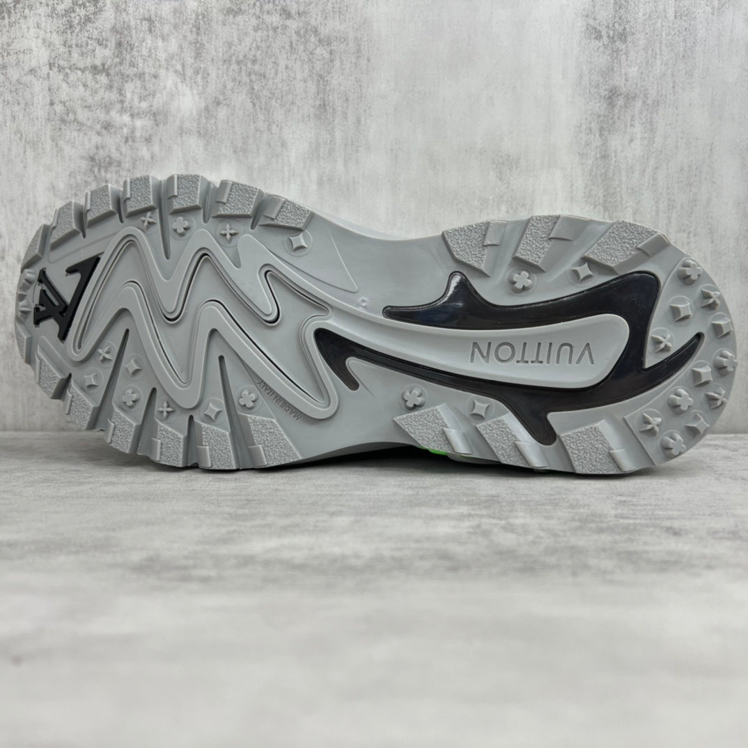 Louis Vuitton Tactic Runner "Grey-Green"