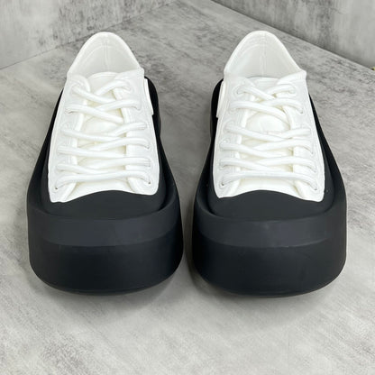 Bottega Veneta Jumbo "White-Black"