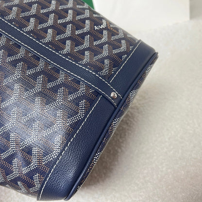Goyard Petit Flow Bucket Bag