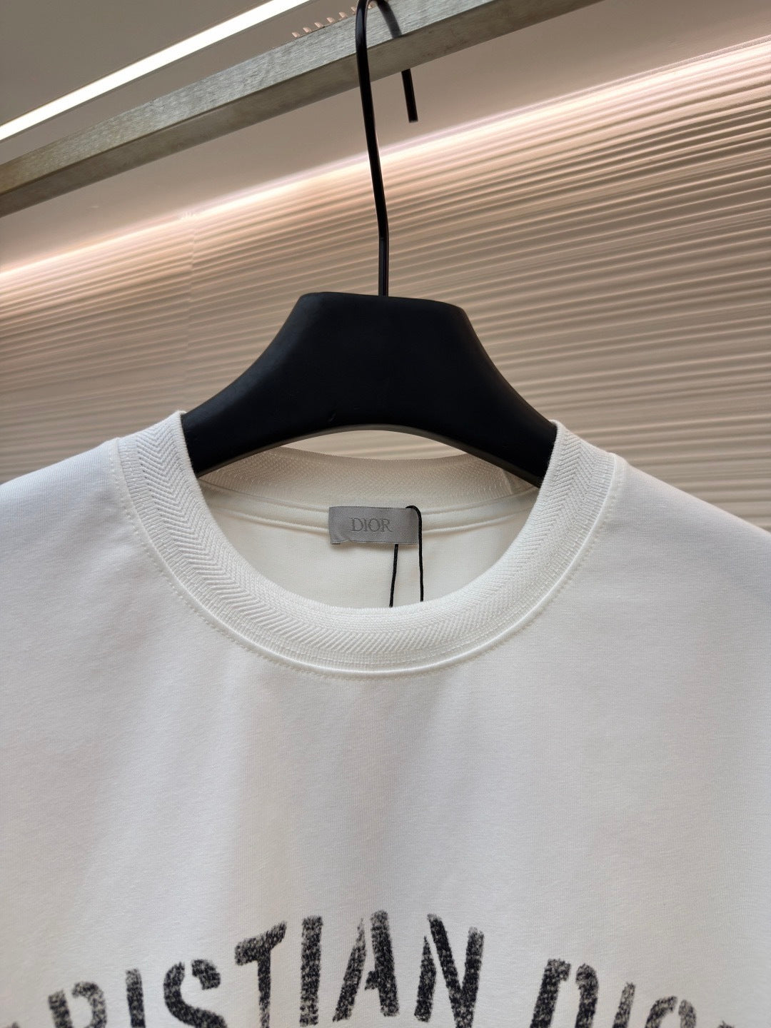 Dior Atelier Avenue Montaigne T-Shirt "White"