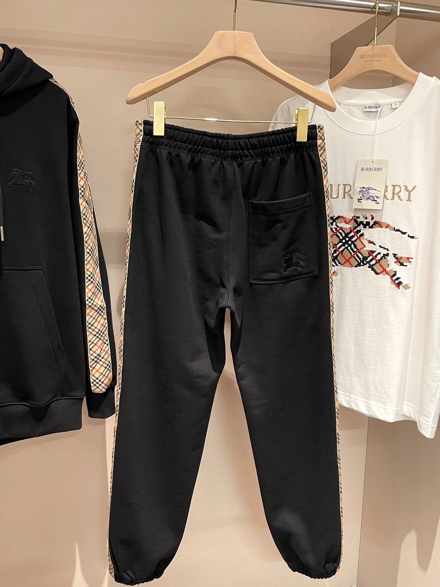 Burberry Check Trim Cotton Jogging Pants "Black"