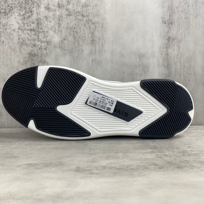 Givenchy Low-Top "Grey-Black-White Print"