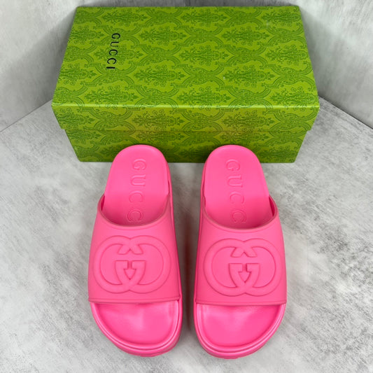 Gucci Slides "Pink"