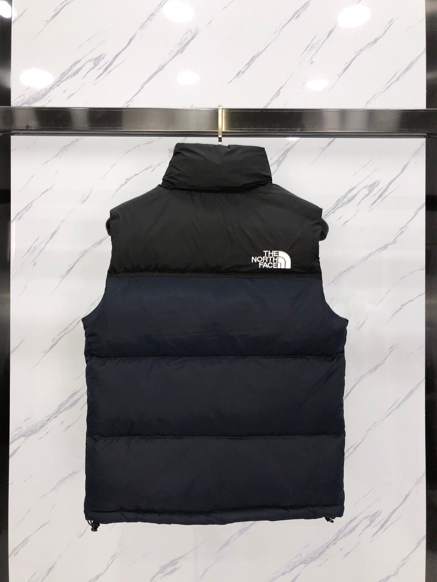 The North Face Nuptse 700 Down Vest "Navy Blue-Black"