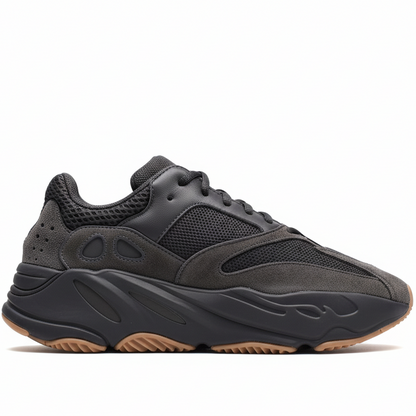 Yeezy 700 "Utility Black"