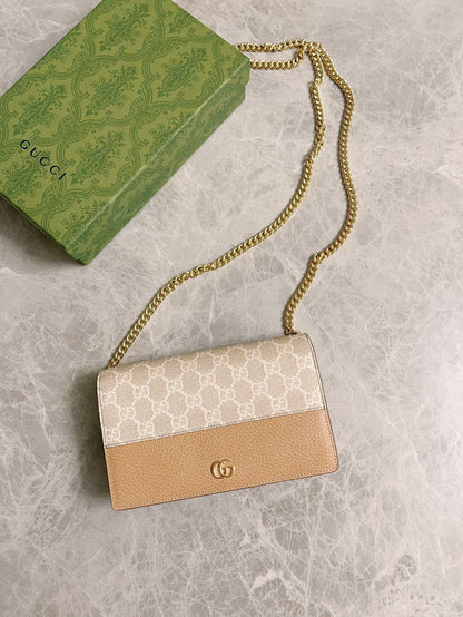 Gucci GG Marmont Wallet on Chain