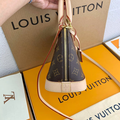 Louis Vuitton Alma BB