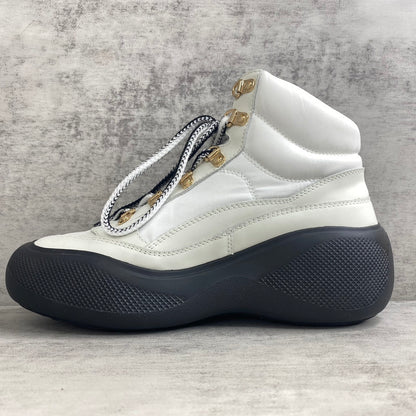 Chanel Snow Boots "White-Black"