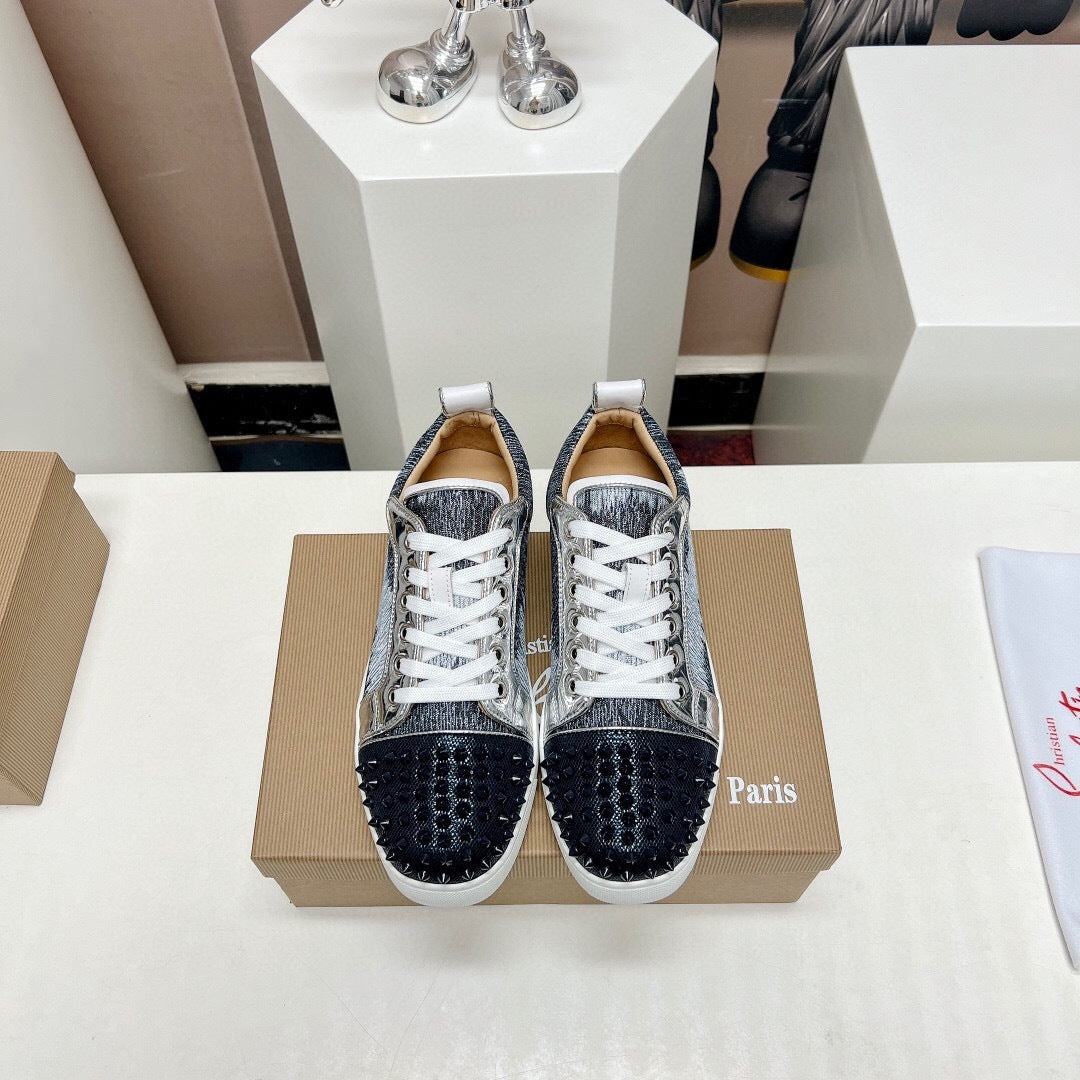 Chrisitian Louboutin Louis Junior Spikes Orlato Flat "Blue Ivoire"