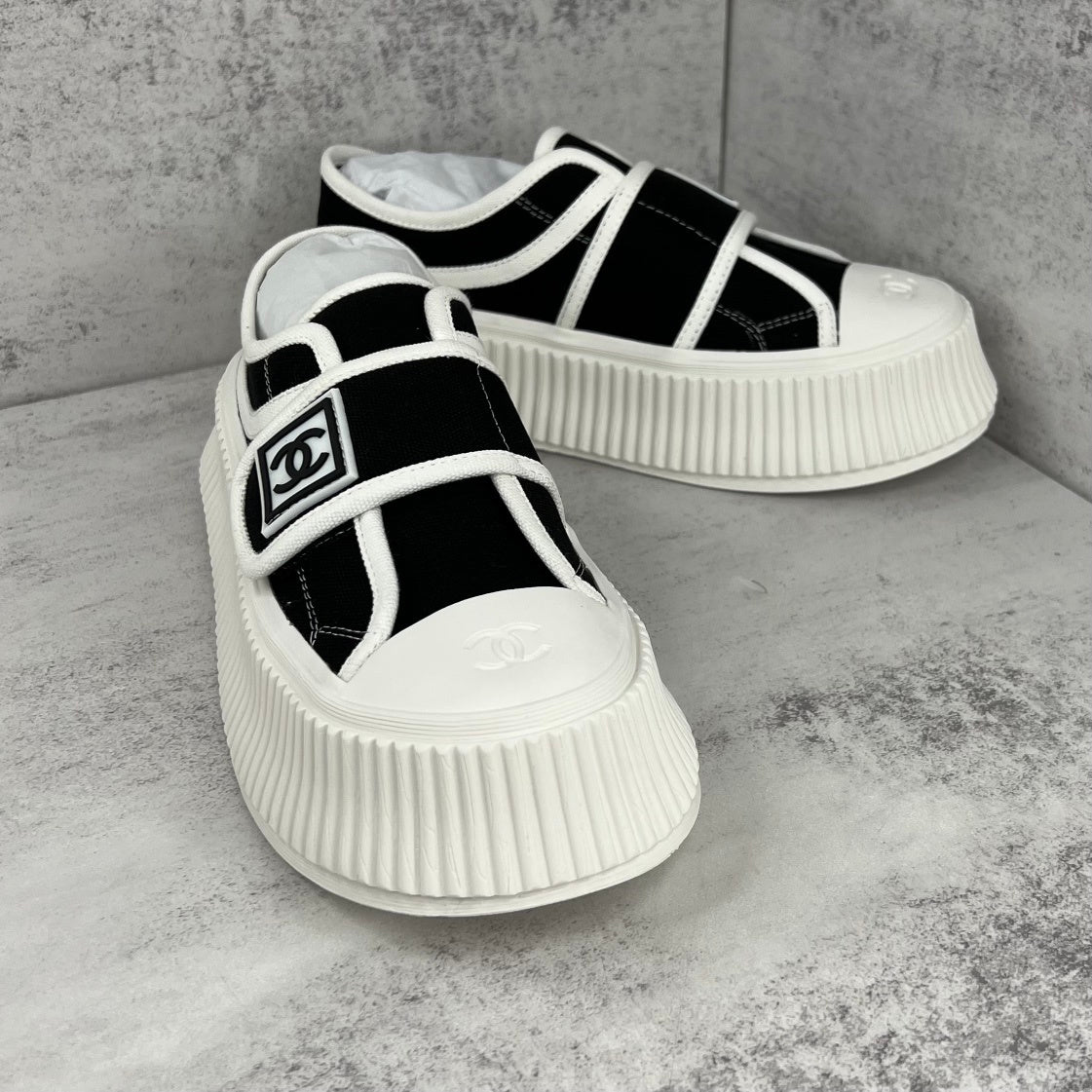 Chanel Single Strap "Black-White"