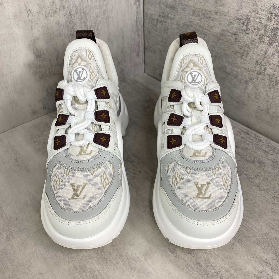Louis Vuitton Arklight "White-Grey Embroided"