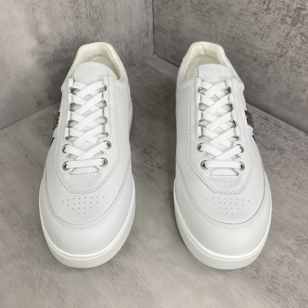 Givenchy Low-Top G4 "White-Black Logo"