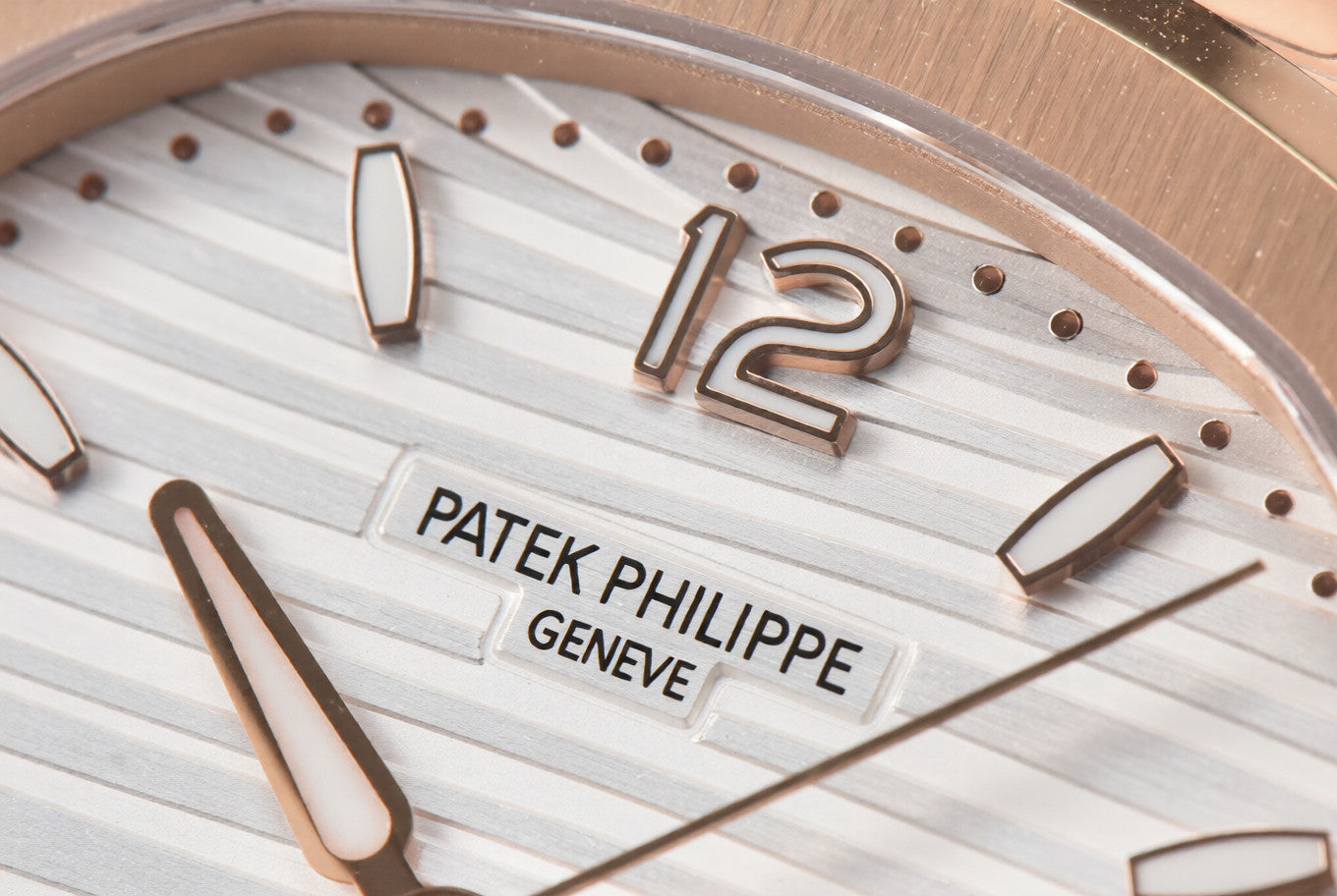 Patek Philippe Nautilus Ladies 35.2mm White Dial