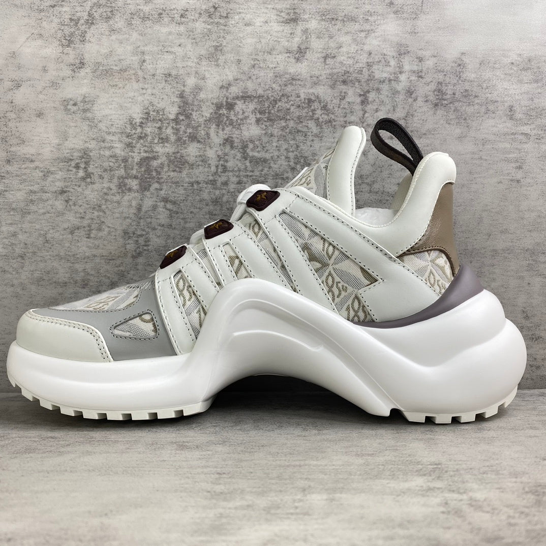 Louis Vuitton Arklight "White-Grey Embroided"