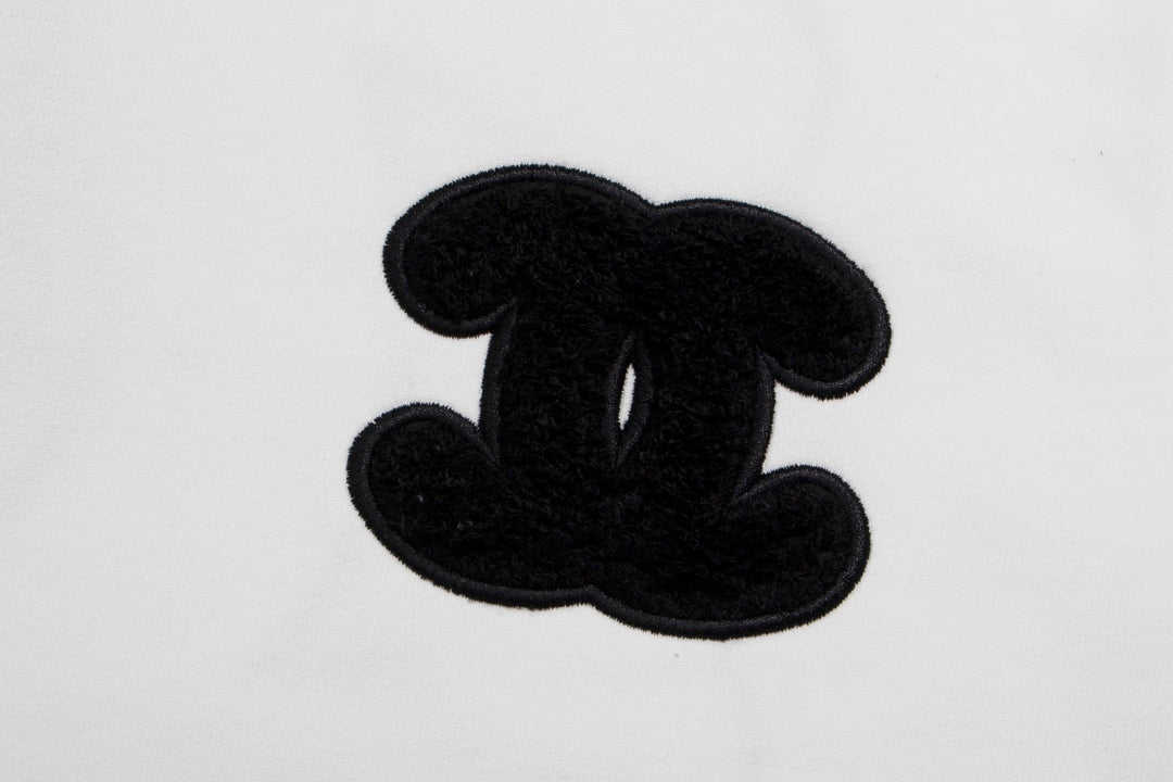 Chanel Sweatshirt "White-Black"