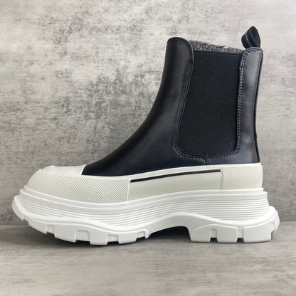 Alexander McQueen Tread Slick Chelsea Boots "Black-White"