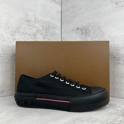 Burberry Gabardine "Black"