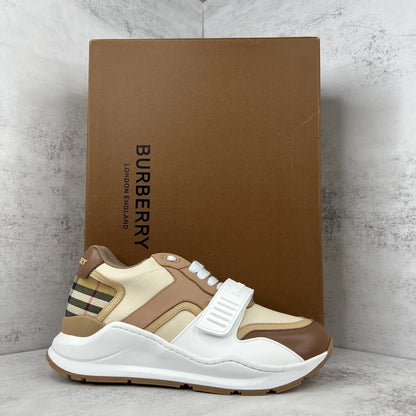 Burberry Ramsey "Beige-White-Brown"