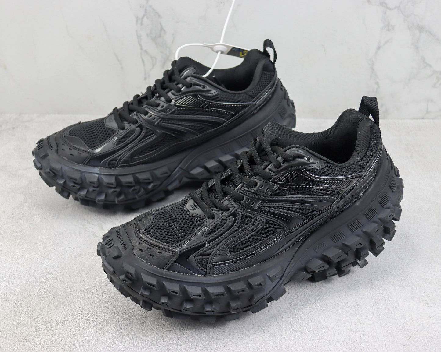 Balenciaga Bouncer "Black"