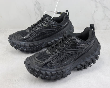 Balenciaga Bouncer "Black"