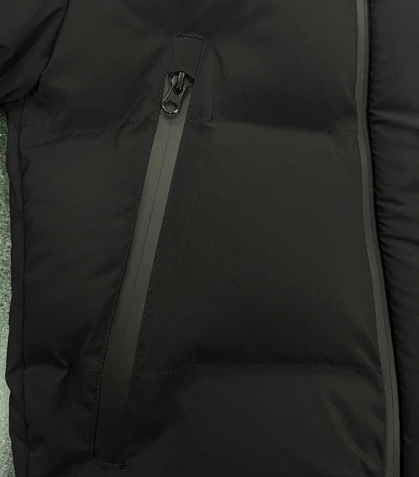 Trapstar Hyperdrivre Technical Down Jacket "Black"