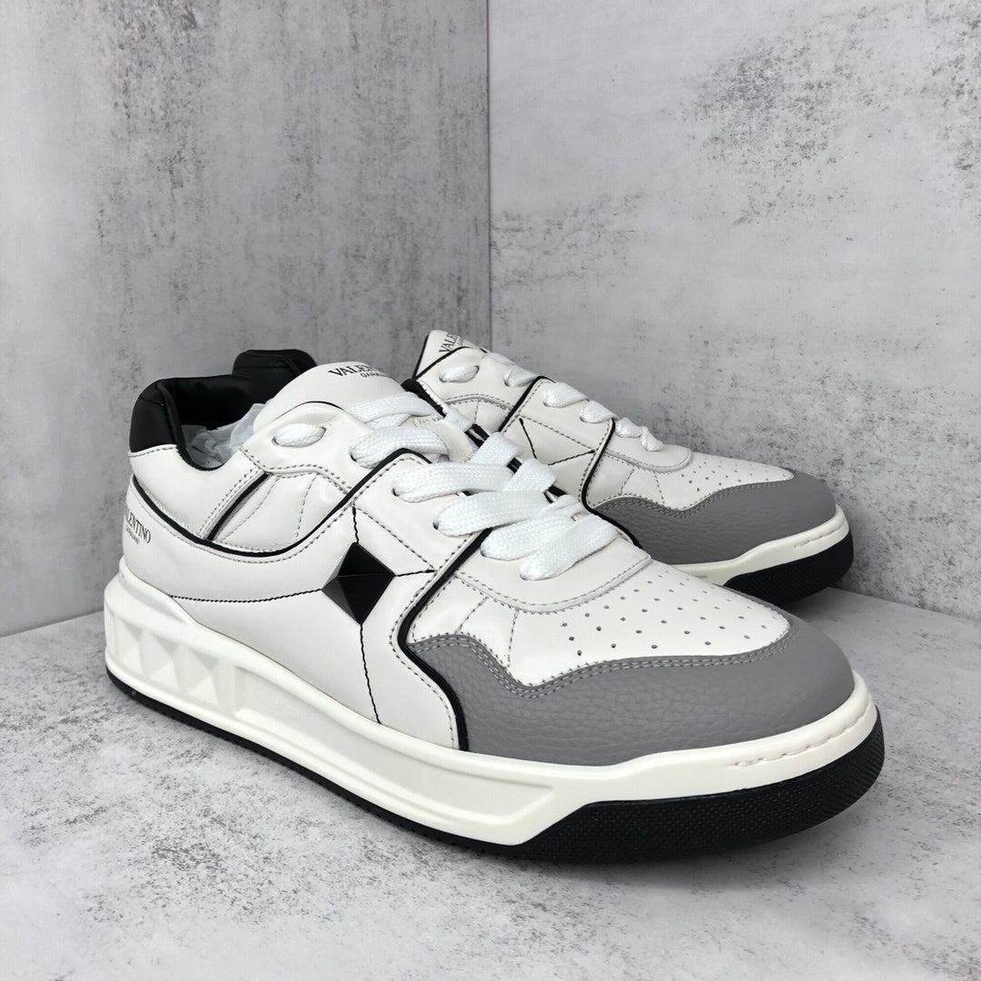 Valentino Garavani One Stud "White-Black-Grey"