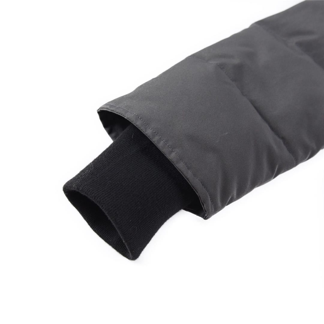 Canada Goose Wyndham Down Jacket "Grey"