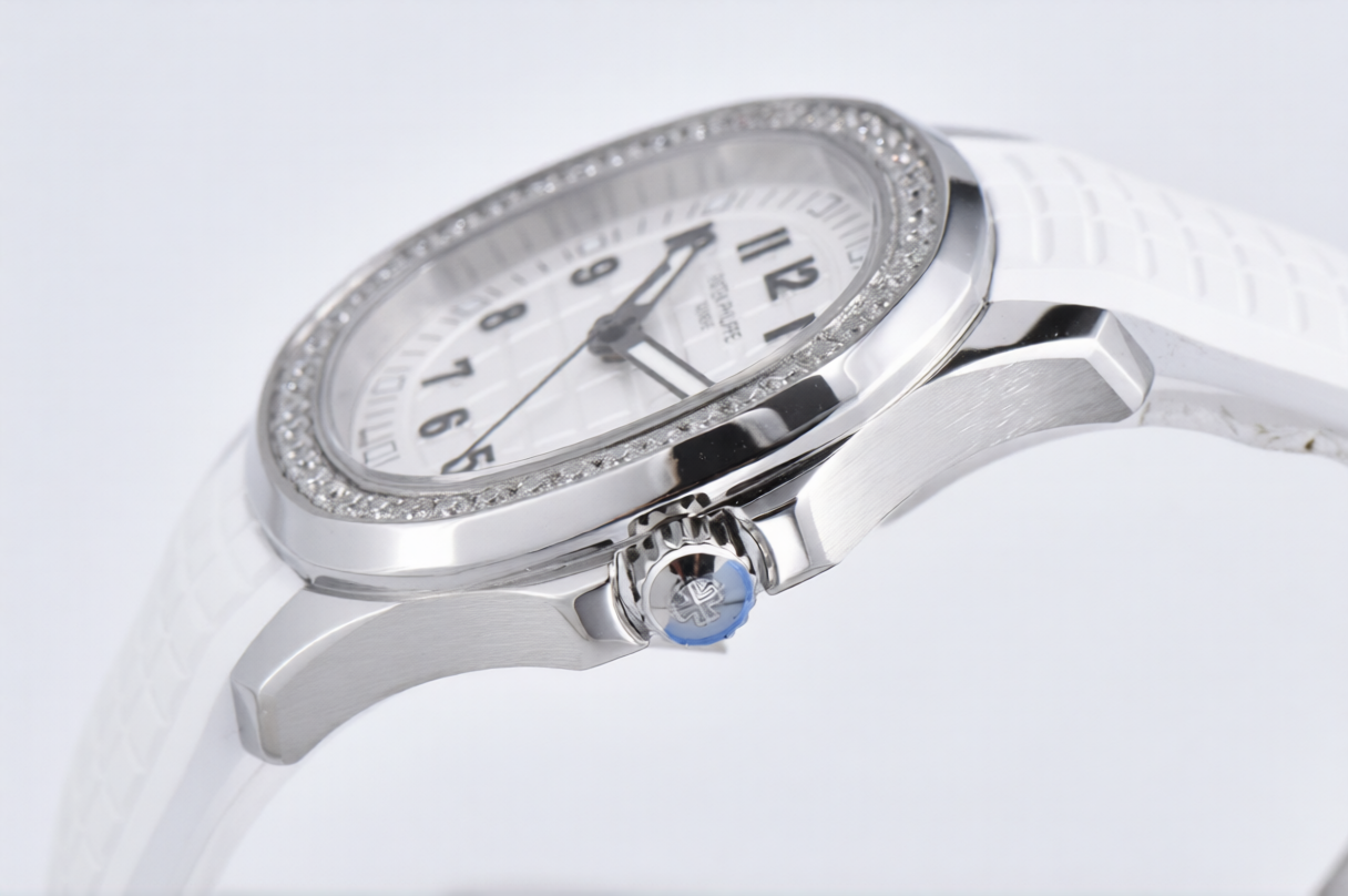 Patek Philippe Aquanaut 38.8mm White Dial