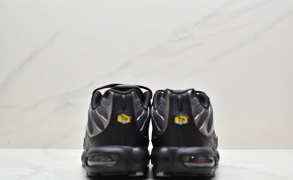 Nike Air VaporMax Plus "Grey-Black"