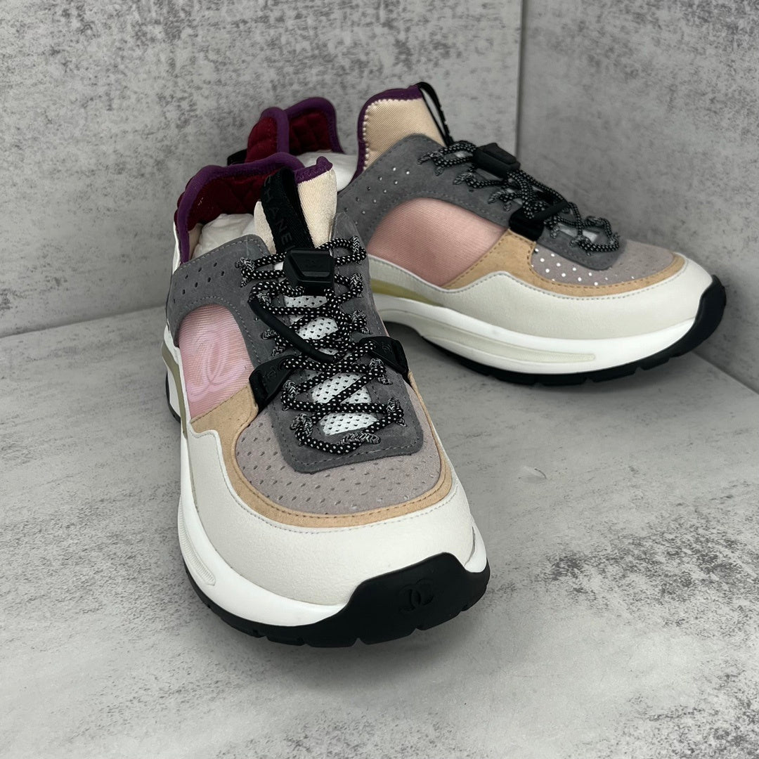 Chanel CC "Grey-Pink-White"