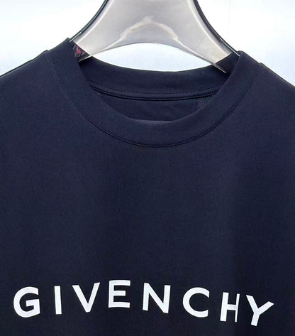 Givenchy Logo Print T-Shirt "Black"