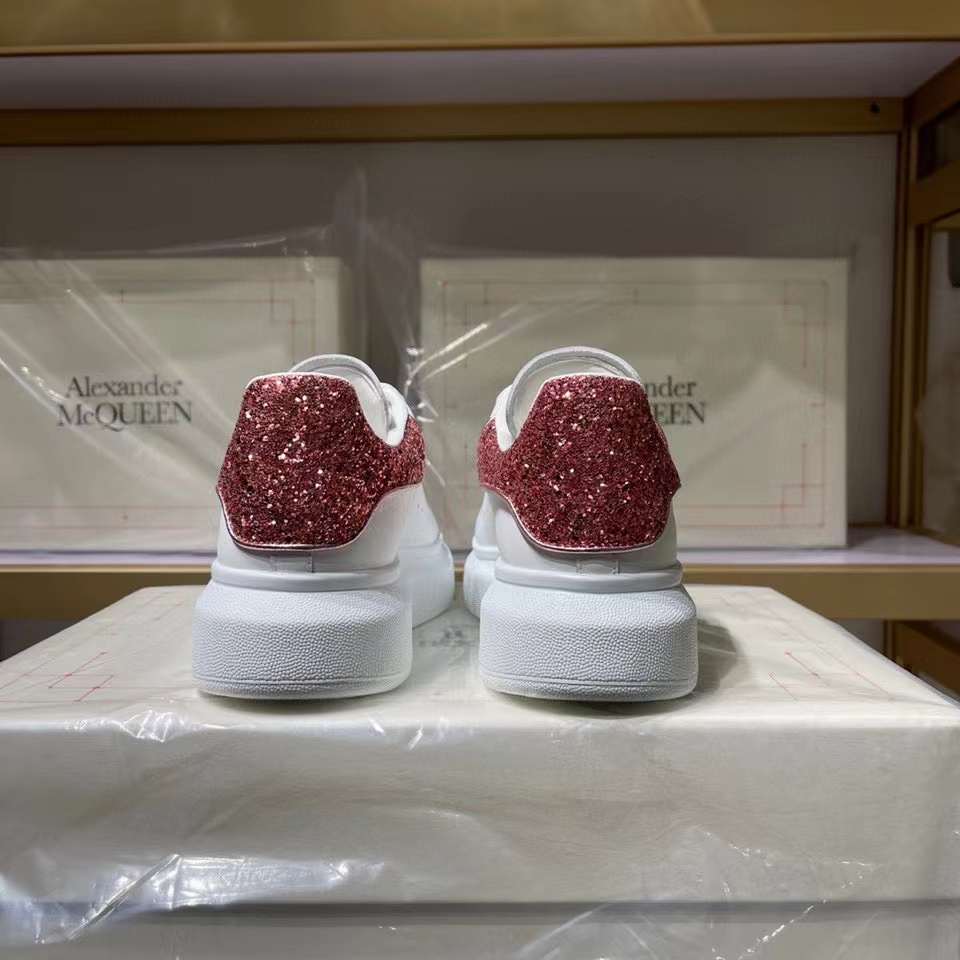 Alexander McQueen Oversized "White-Pink Glitter"