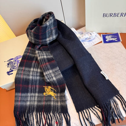 Burberry Cashmere Scarf "Black-White"