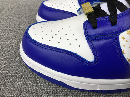 Supreme x Nike SB Dunk Low "Blue Stars"