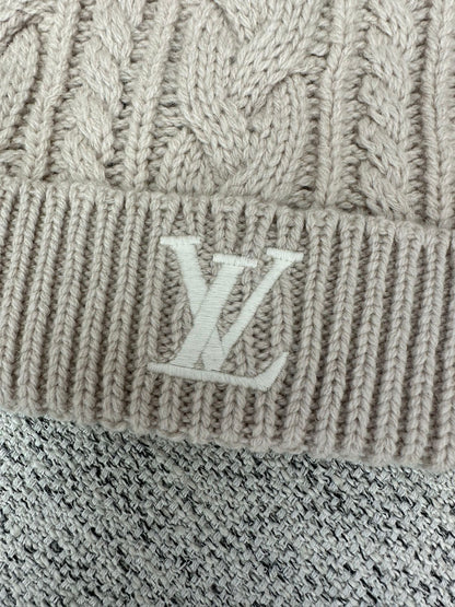 Louis Vuitton Only LV Mini Cable  Beanie "Grey"