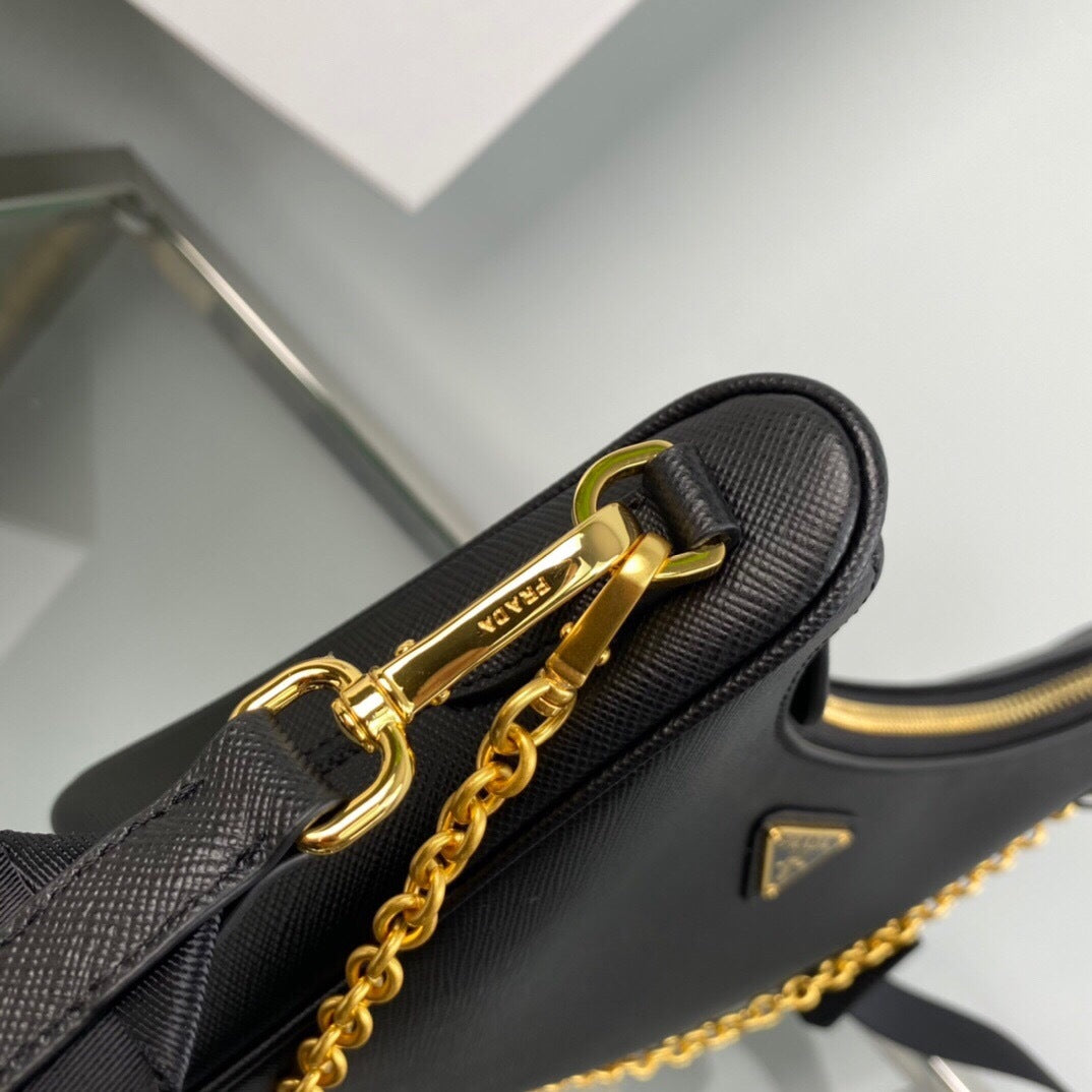 Prada Re-Edition 2005 Saffiano Leather Bag