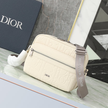 Dior Rider Zip Messenger Bag "White Dior Gravity Grain Leather & Grained Calfskin"