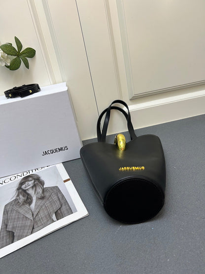 Jacquemus Le Petit Bambola Bag