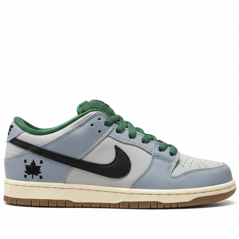 Nike SB Dunk Low "Maple Leaf"
