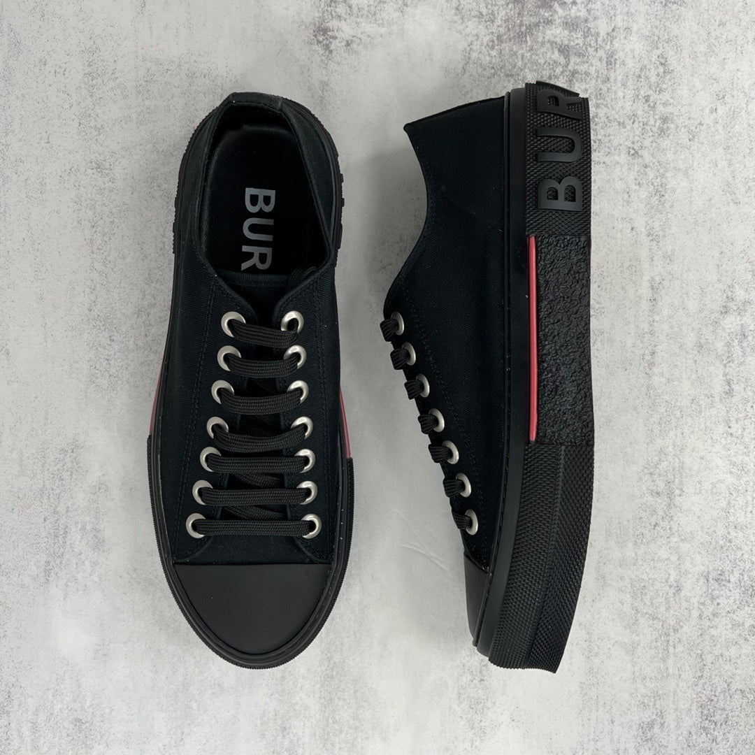 Burberry Gabardine "Black"