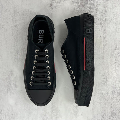 Burberry Gabardine "Black"