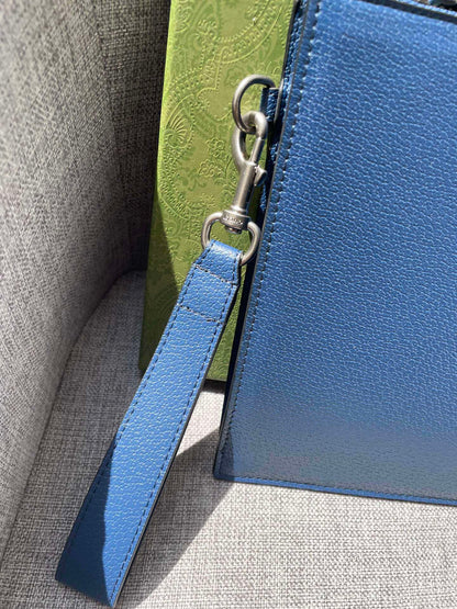 Gucci Leather GG Marmont Pouch