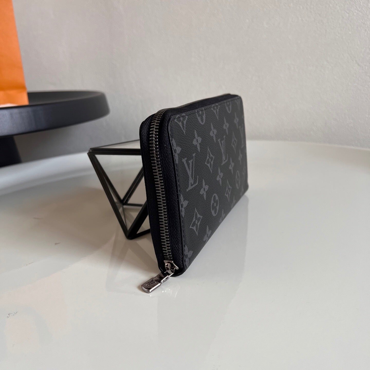Louis Vuitton Zippy Wallet "Monogram Eclipse"
