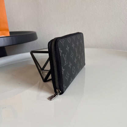 Louis Vuitton Zippy Wallet "Monogram Eclipse"