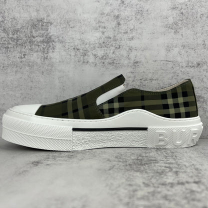 Burberry Slip-On "Green"