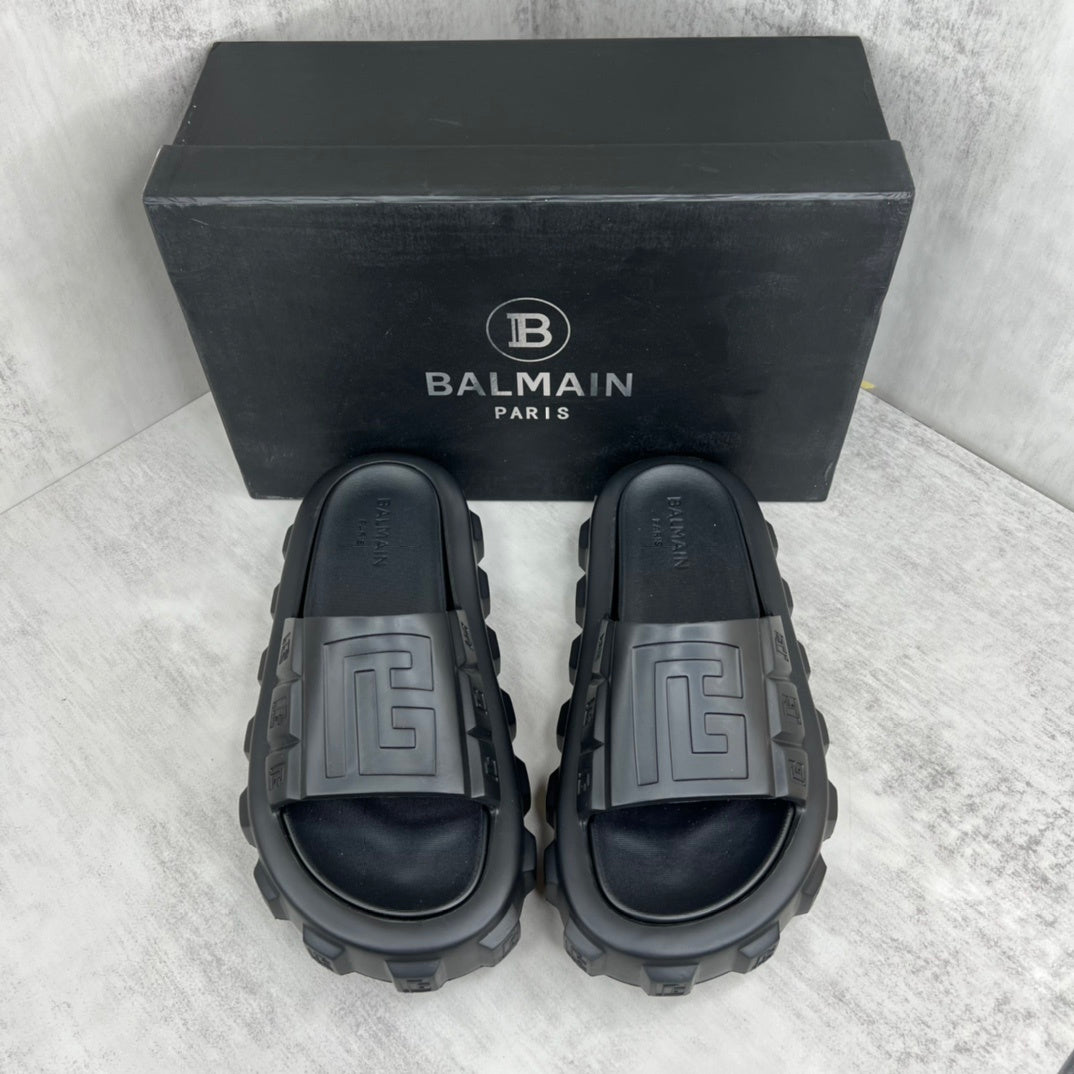 Balmain Slides "Black"