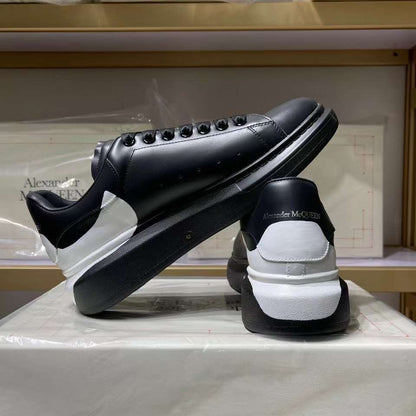 Alexander McQueen Oversized "Black-White Print"