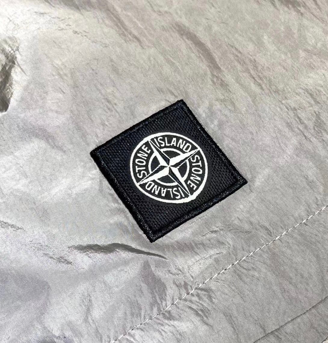 Stone Island Nylon Cargo Shorts "Grey"