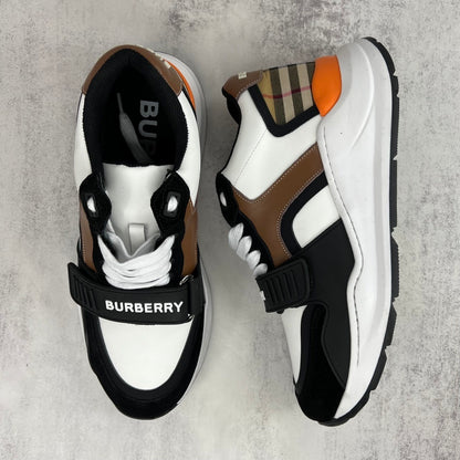 Burberry Ramsey "White-Black-Brown"