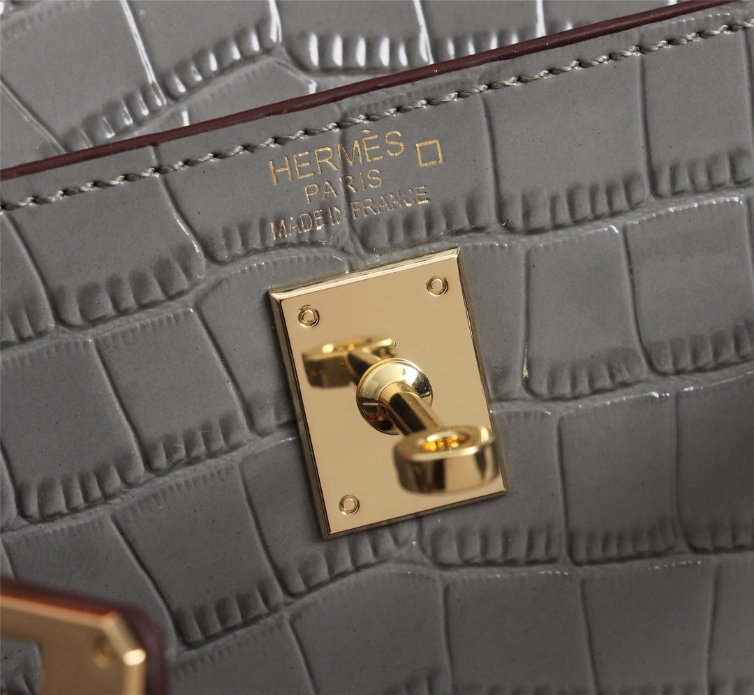 Hermès Aligator Leather Mini Kelly 20